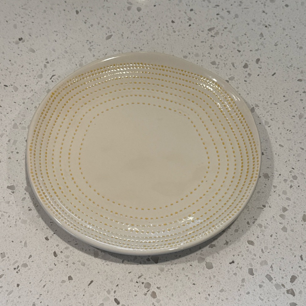 Hearth & Hand yellow radial Dessert plate 8”